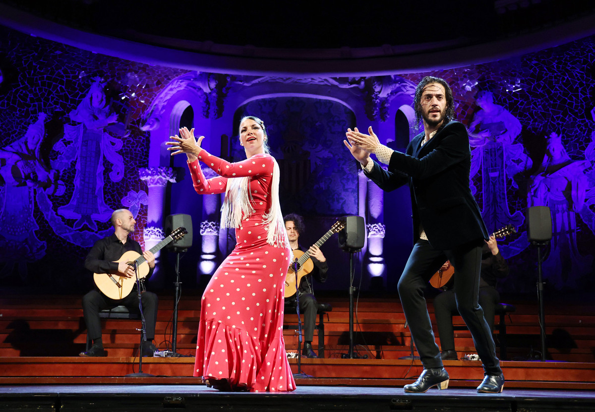 Barcelona Guitar Trio & Dance amb sopar